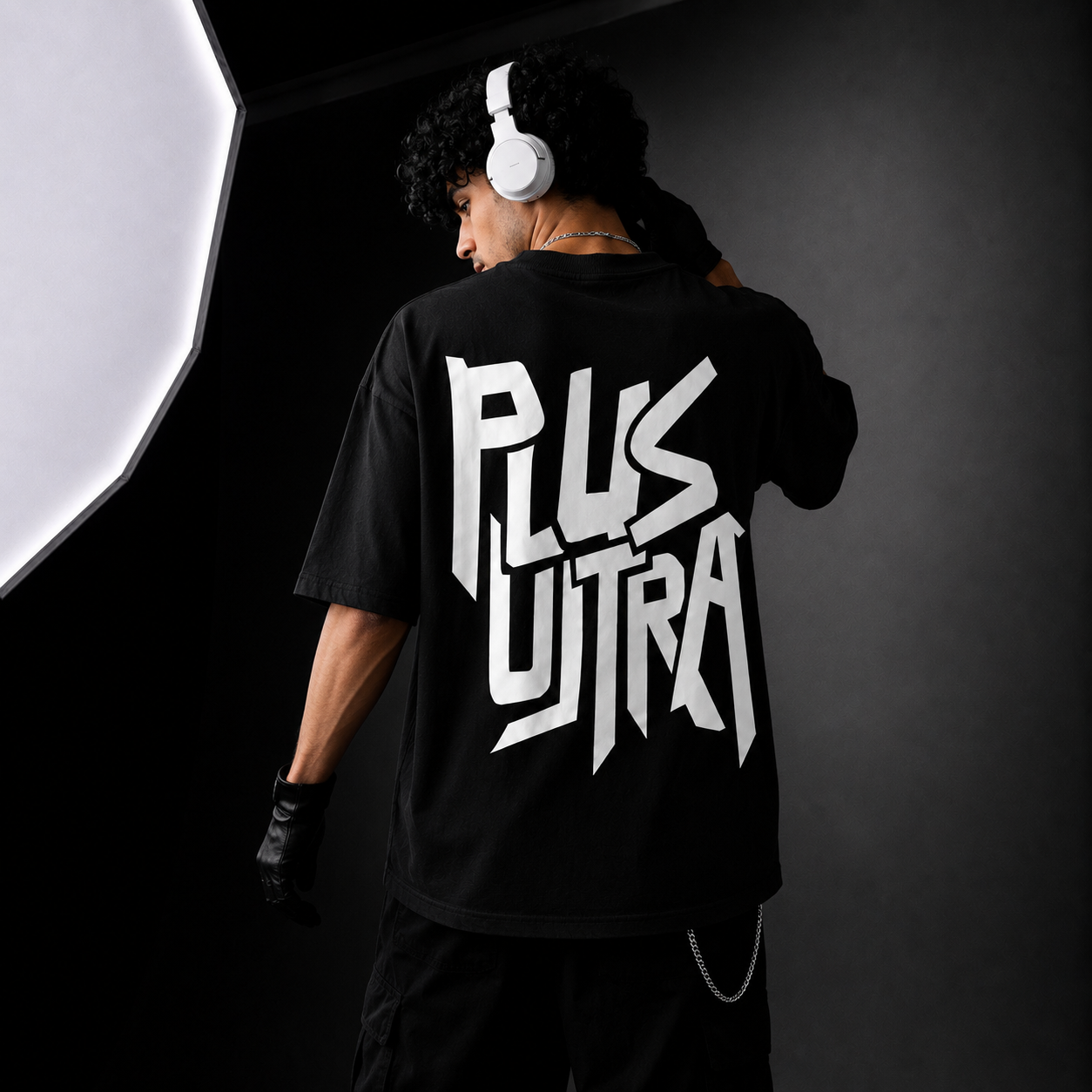 PLUS ULTRA Oversized Tee